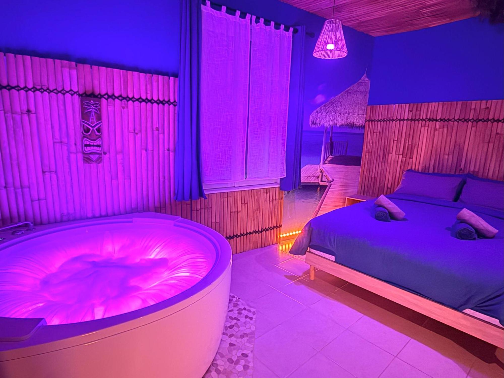 Narbnb - Bora-bora - Jacuzzi - Centre - Clim * Narbonne